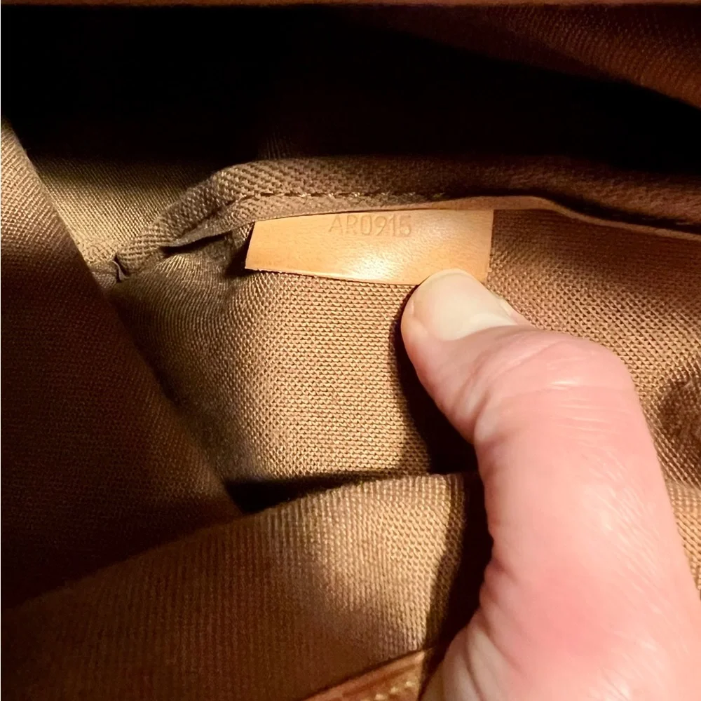 Louis Vuitton Monogram Canvas Crossbody Bag in Brown and Tan - Picture 9 of 16